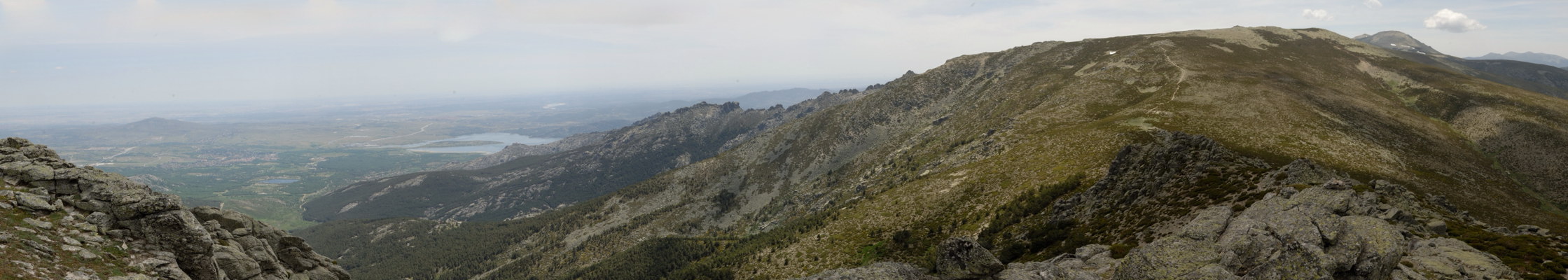 Panormica de Pedriza y Cuerda Larga