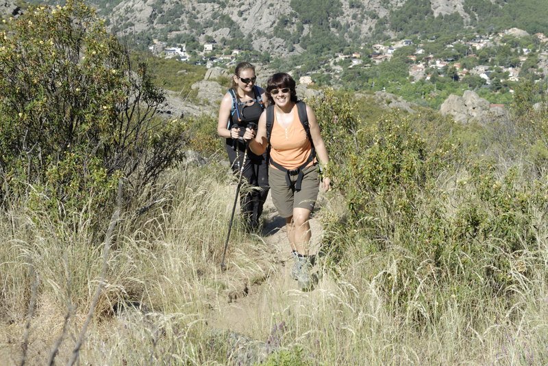 El ascenso al collado de la Cueva